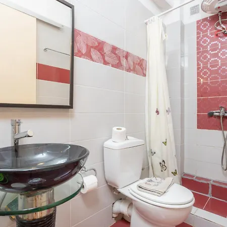 Διαμέρισμα Flora Maisonettes 2 Γάιος