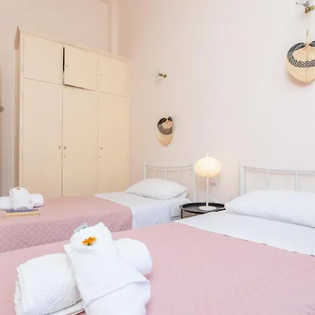Διαμέρισμα Flora Maisonettes 2 *