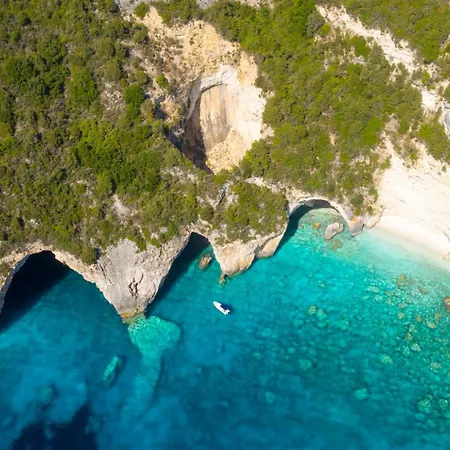 Flora Maisonettes 2 Apartamento *