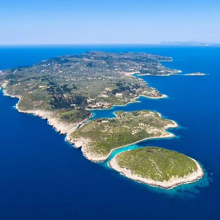 Flora Maisonettes 2 Apartamento Gáios