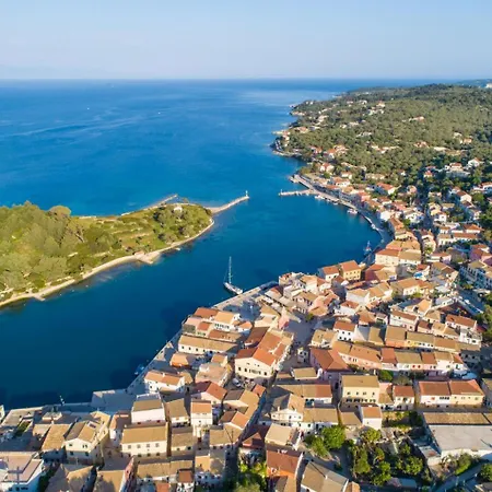 Flora Maisonettes 2 Διαμέρισμα *