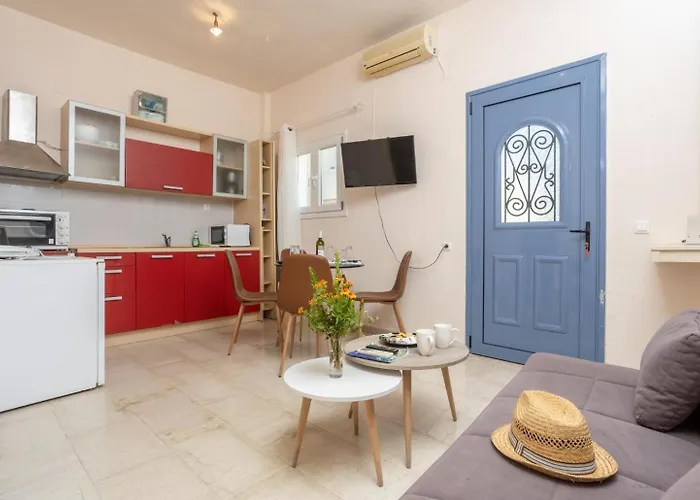 Flora Maisonettes 2 Tatil Evi Gaios